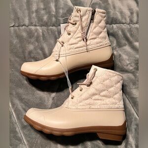 NWT Sperry Syren Gulf Wool Quilt Duck boots size 9 women’s.